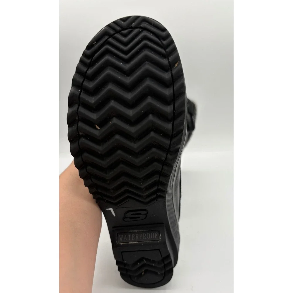 Skechers Outdoor Performance Waterproof‎ Winter Boots Black Faux Fur Womens 7